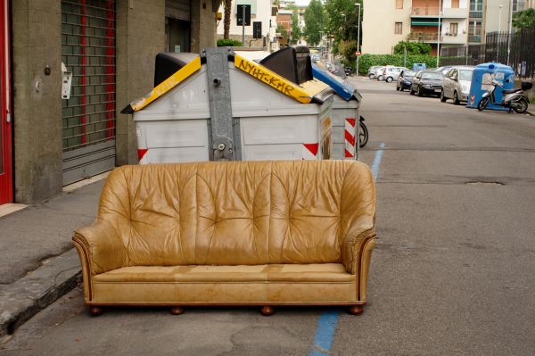 Sofa Disposal in Spanish Fork