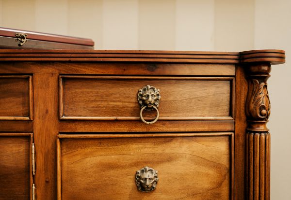 Dresser Disposal in Spanish Fork